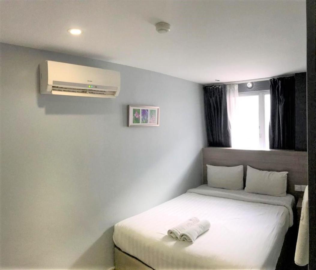 Hotel 99 Pusat Bandar Pučong Exteriér fotografie