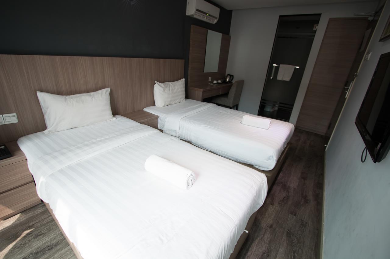 Hotel 99 Pusat Bandar Pučong Exteriér fotografie