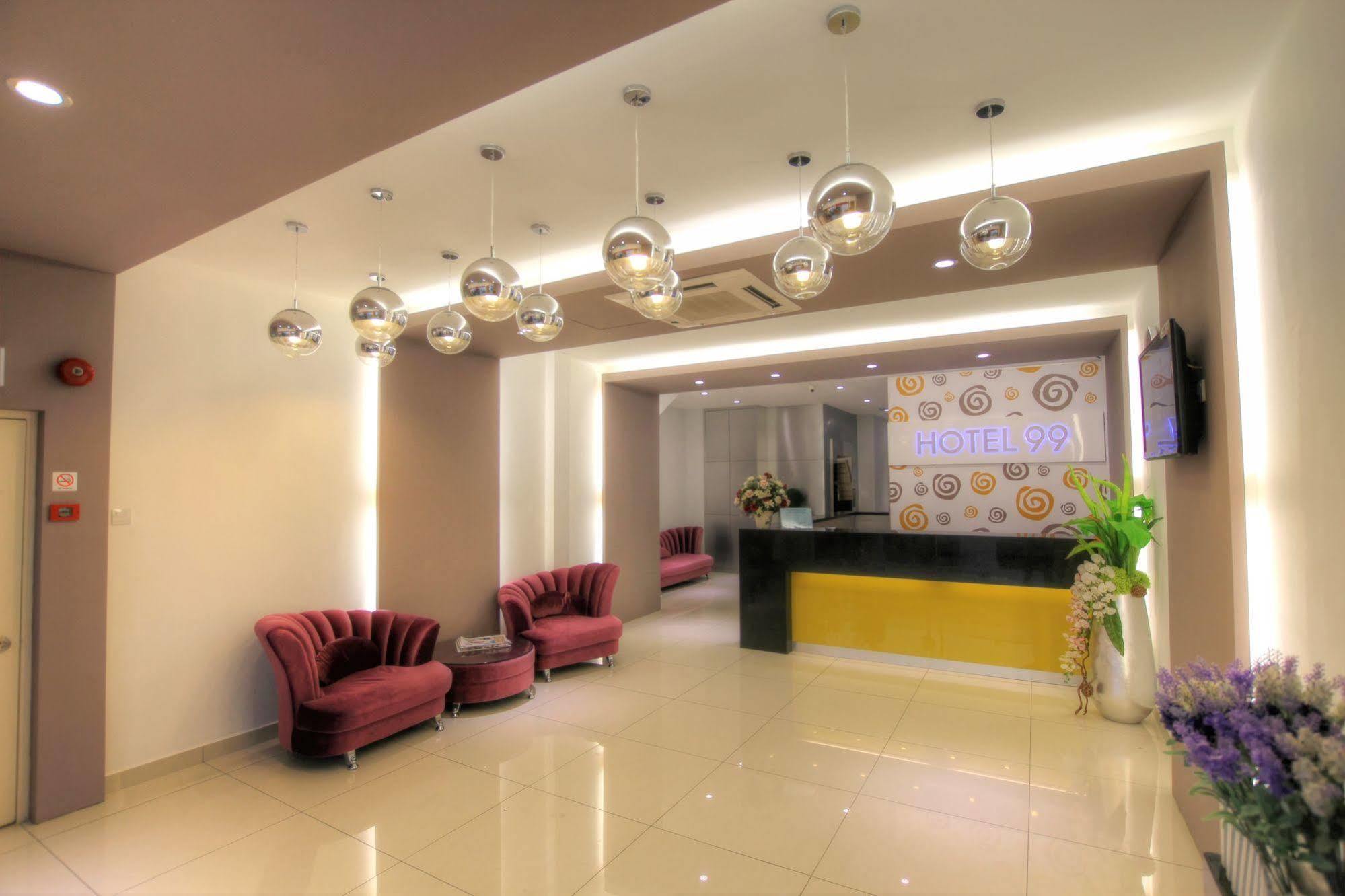 Hotel 99 Pusat Bandar Pučong Exteriér fotografie